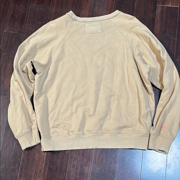 American Eagle Outfitters Beige Crewneck with Smiley - Picture 3 of 3